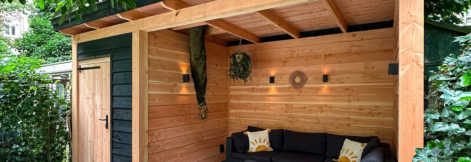 Header foto contact overkapping laten plaatsen